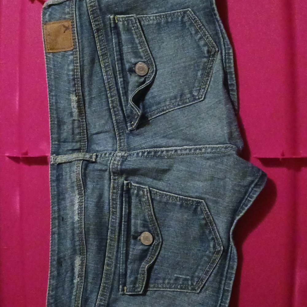 American eagle shorts size 8